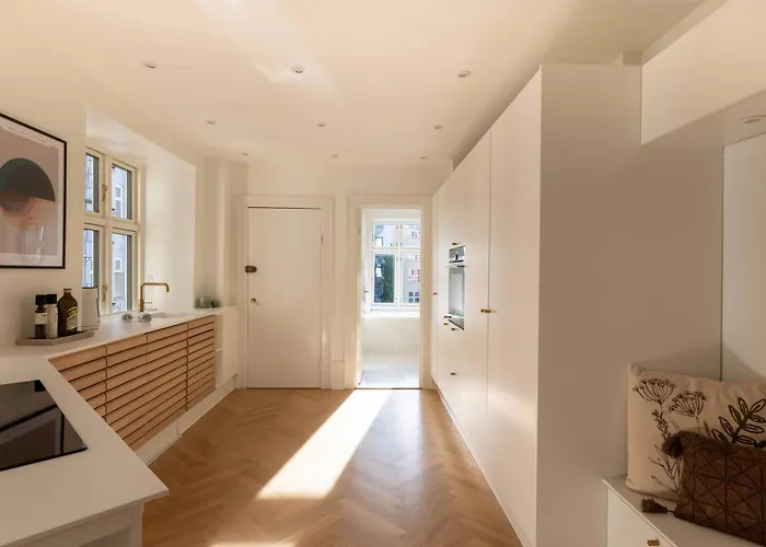 Апартаменты Lovely By W Bathtub And Balcony Копенгаген