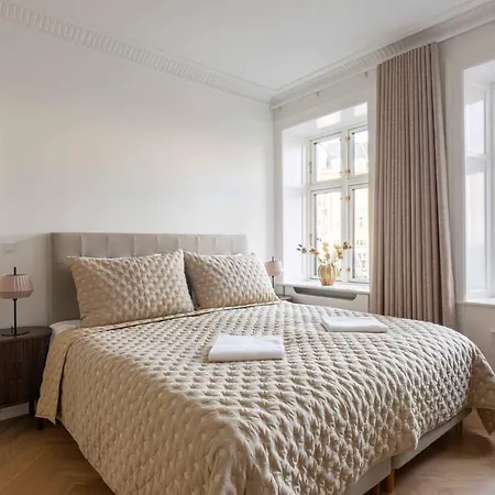 Lovely By W Bathtub And Balcony شقة كوبنهاجن