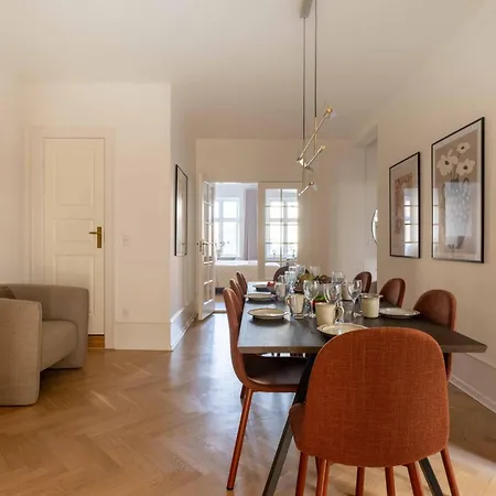 Lovely By W Bathtub And Balcony