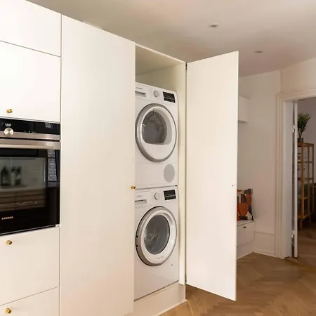 Lovely By W Bathtub And Balcony * كوبنهاجن