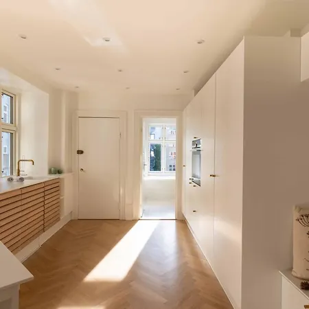 Apartamento Lovely By W Bathtub And Balcony Copenhague