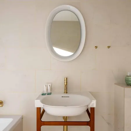 Lovely By W Bathtub And Balcony Apartamento *