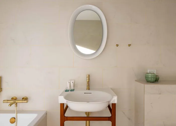 Lovely By W Bathtub And Balcony アパート *
